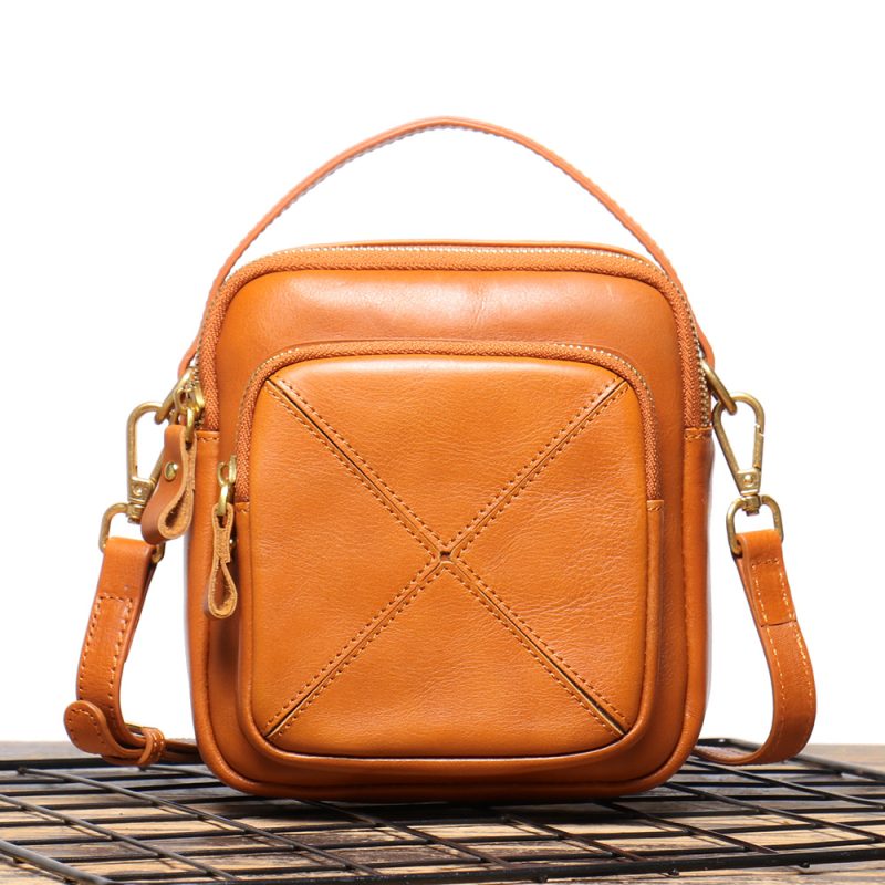 MOMOCOLOR Leather sSmall Square Bag 2