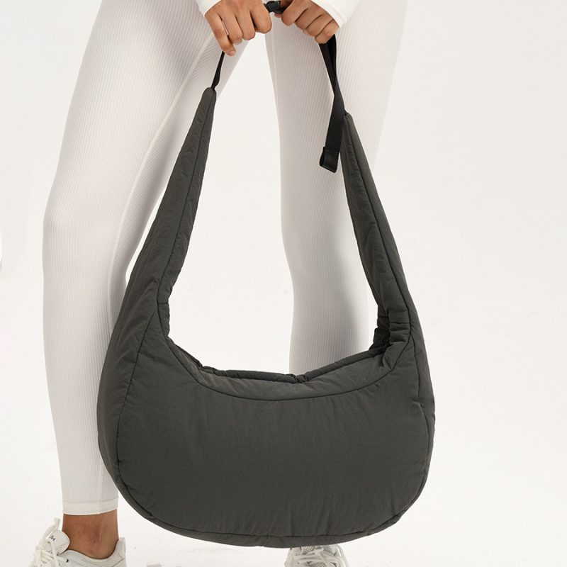 momocolor Nylon Crescent Bag 3